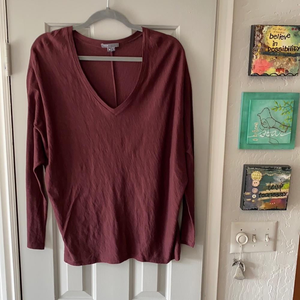 Vince- long sleeve v-neck shirt, lightweight